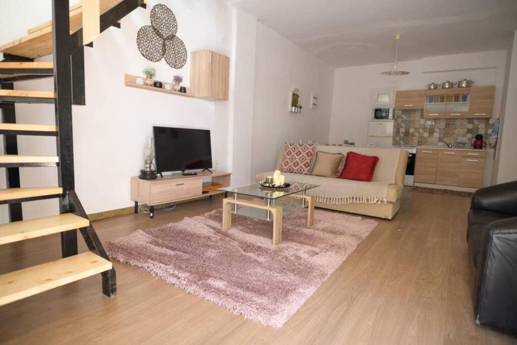 Argy'S Home Alexandroupoli Bagian luar foto
